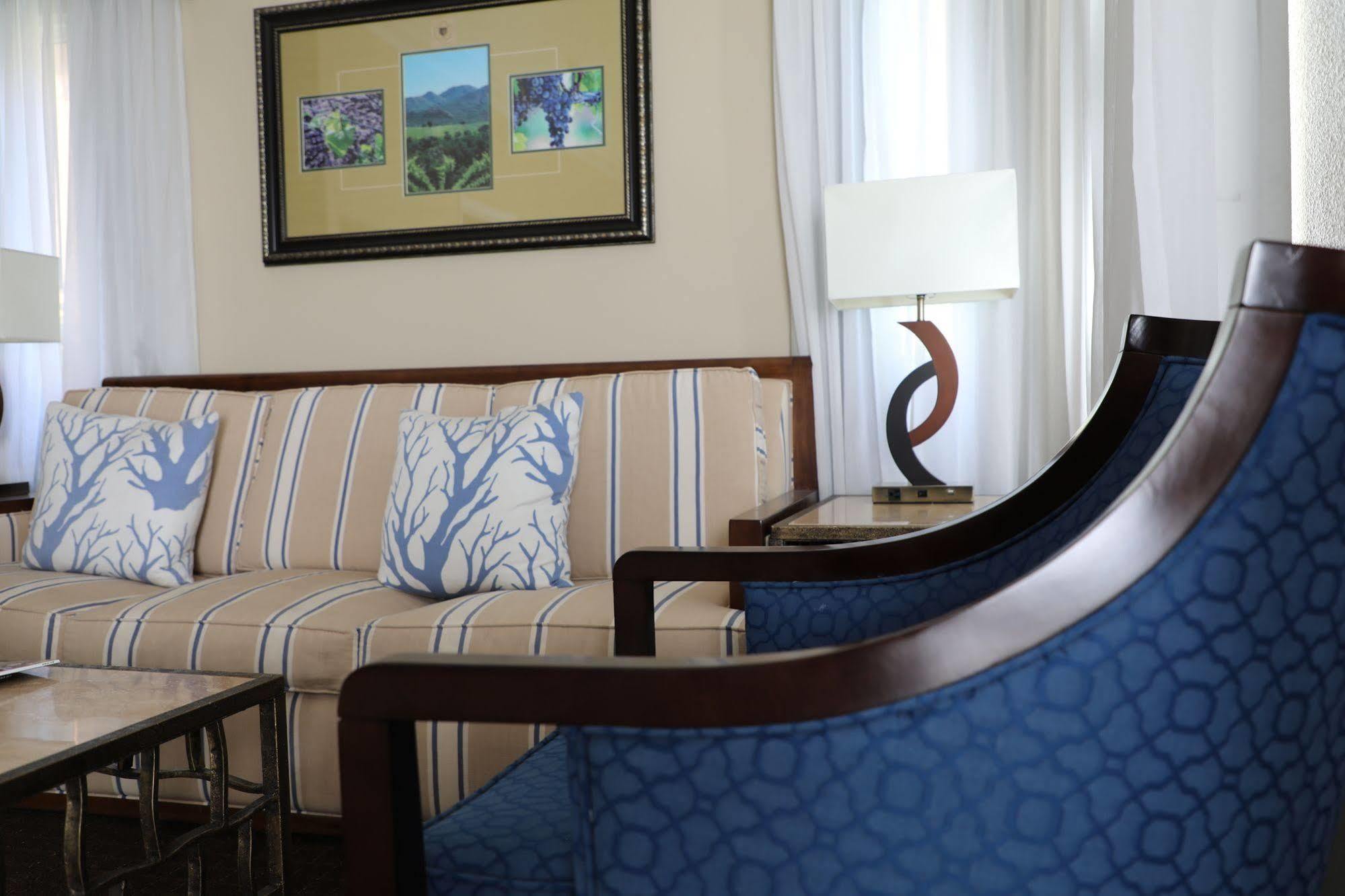 คาร์เตอร์ เอสเตท ไวเนอรี แอนด์ รีสอร์ต Hotel เทเมคิวลา ภายนอก รูปภาพ